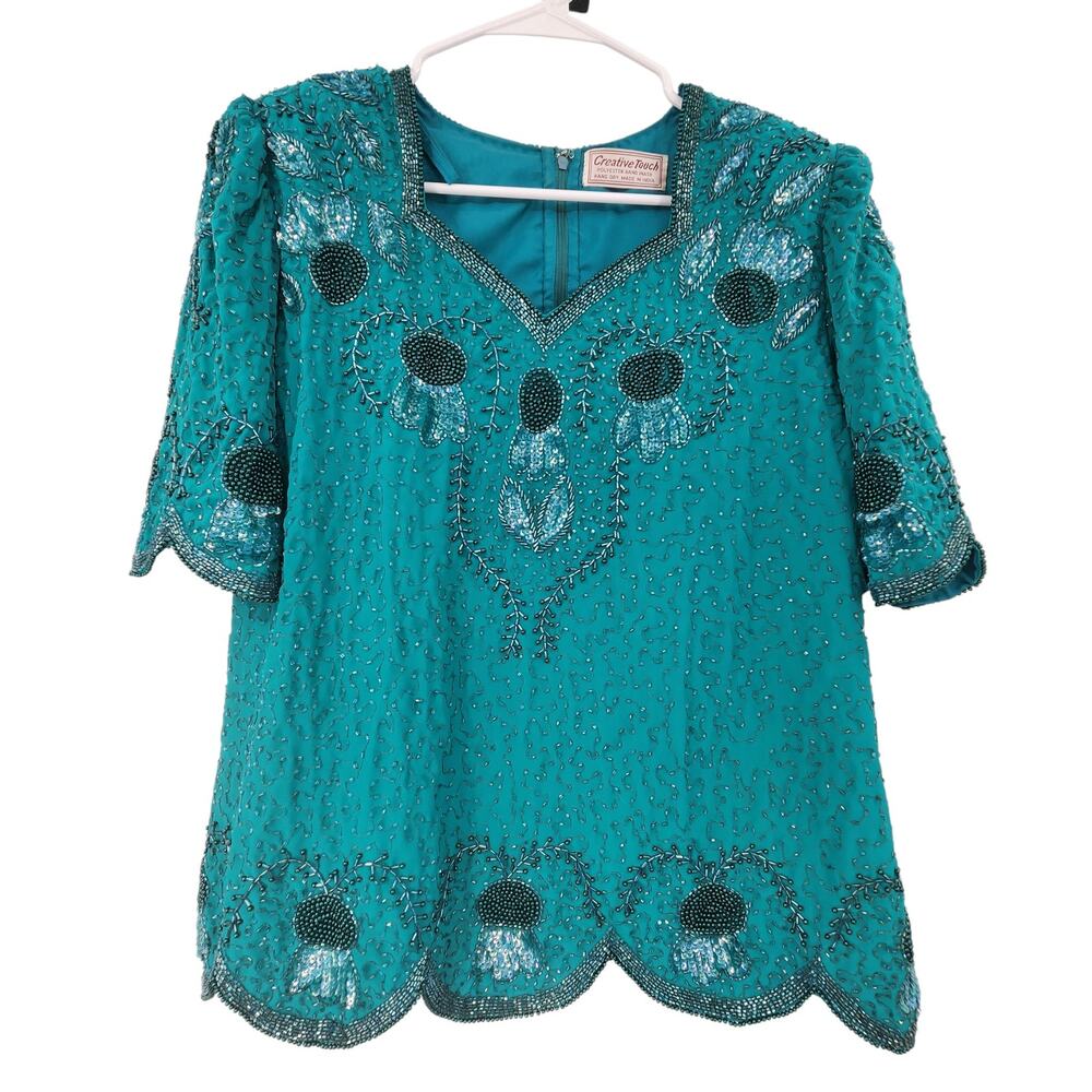 VINTAGE CREATIVE TOUCH FULLY BEADED SCALLOP HEM FLAPPER SHORT SLEEVE BLOUSE